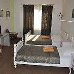 Hotel Italia 3*