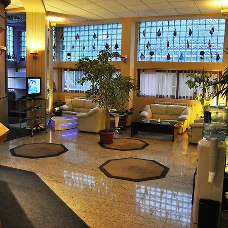 Italia Hotel 3*