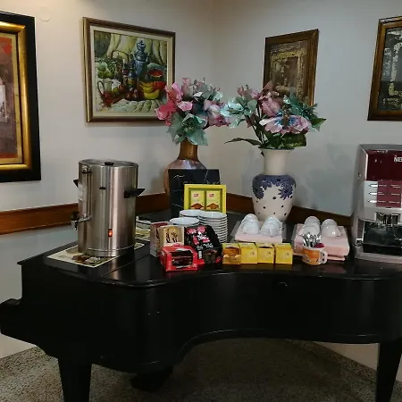 Italia Hotel 3*
